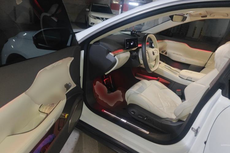 Used Nio ET7 2022 100kWh First Edition Driver Seat