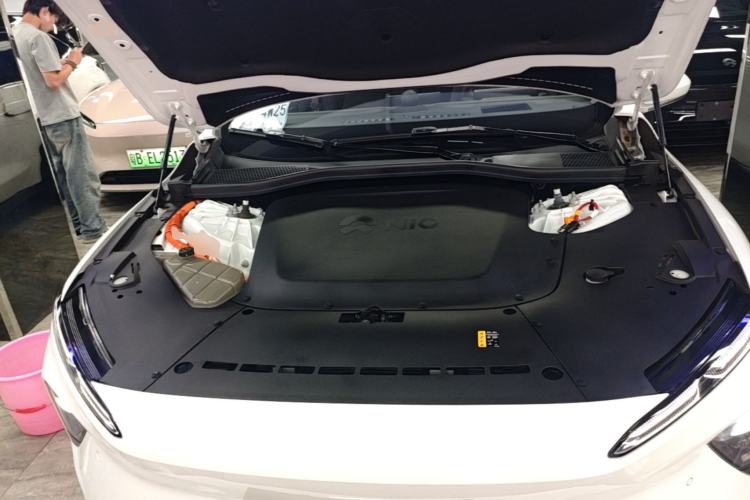 Used Nio ET7 2022 75 kWh Engine Bay