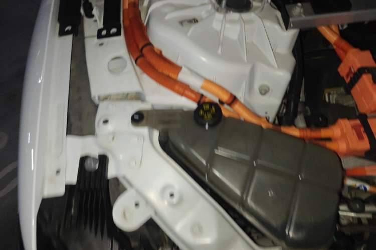 Used Nio ET7 2022 100kWh First Edition Engine Bay Right