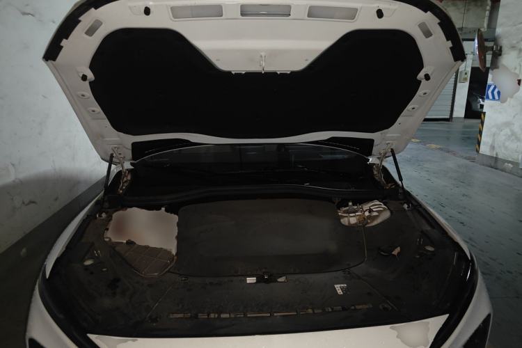 Used Nio ET7 2022 75 kWh Engine Bay