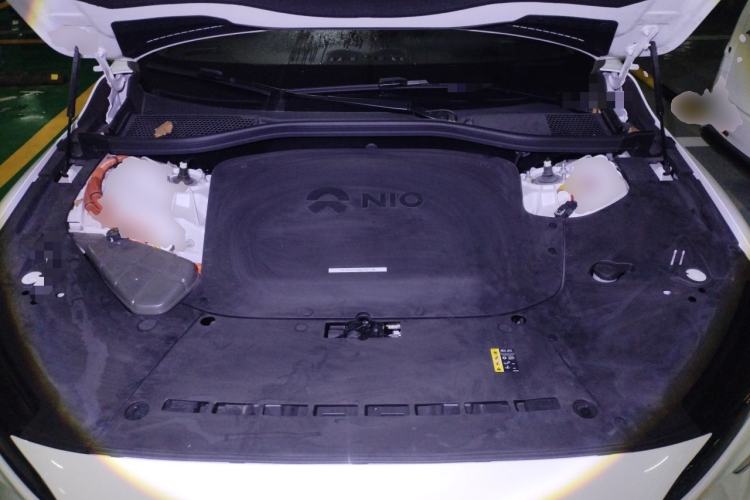 Used Nio ET7 2022 75 kWh Engine Bay