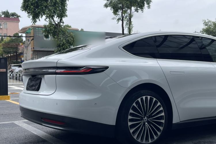Used Nio ET7 2022 100kWh First Edition Exterior 11