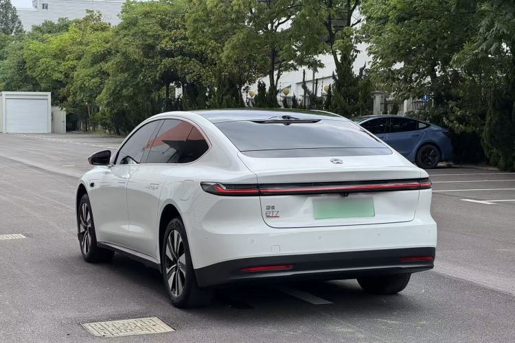 Used Nio ET7 2022 75 kWh Exterior 2