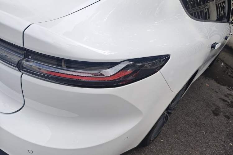 Used Nio ET7 2022 75 kWh Exterior 3