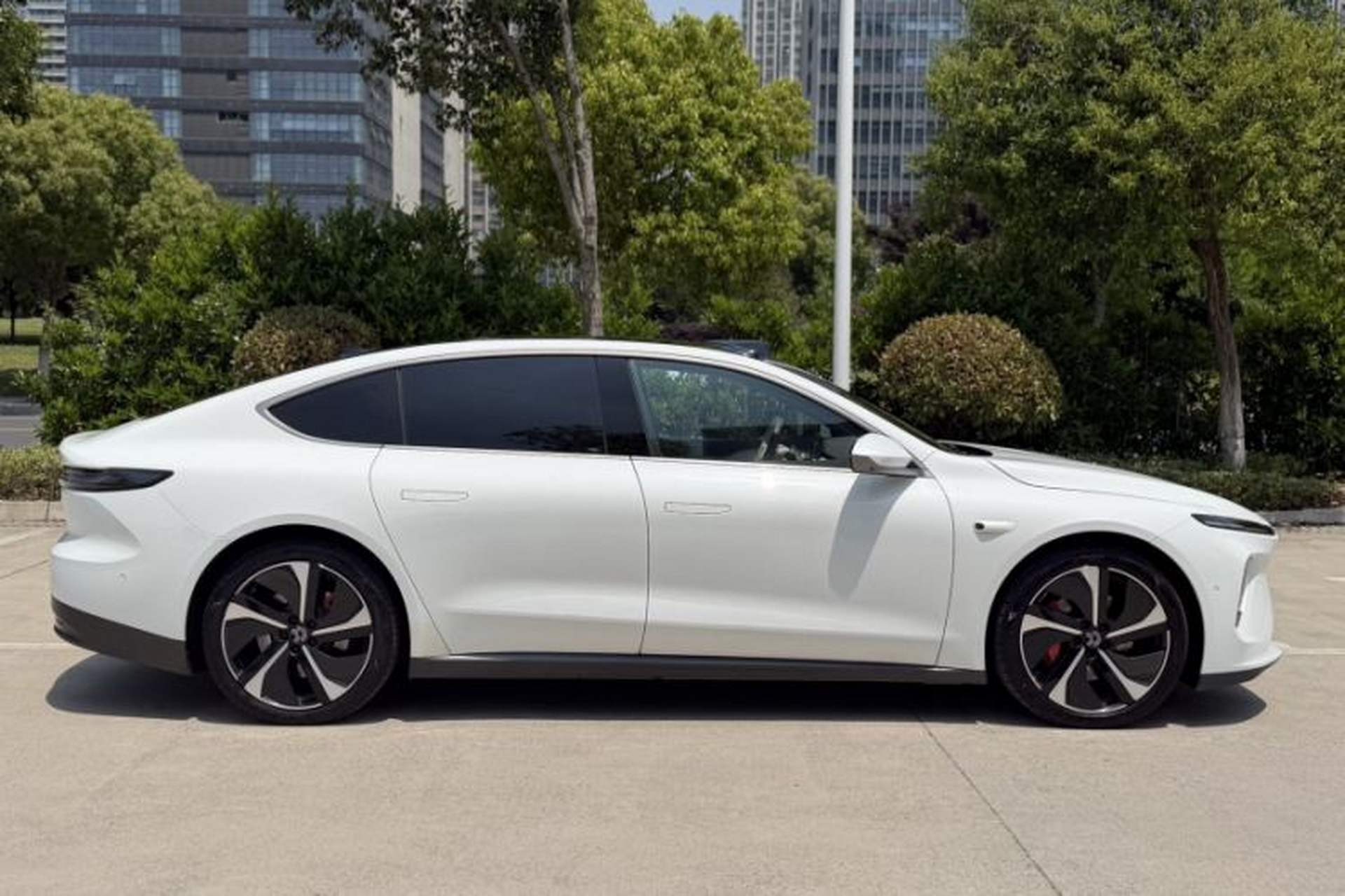 Used Nio ET7 2022 100kWh First Edition Exterior 4