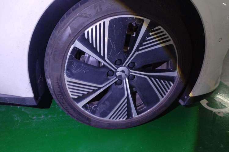 Used Nio ET7 2022 75 kWh Exterior 7