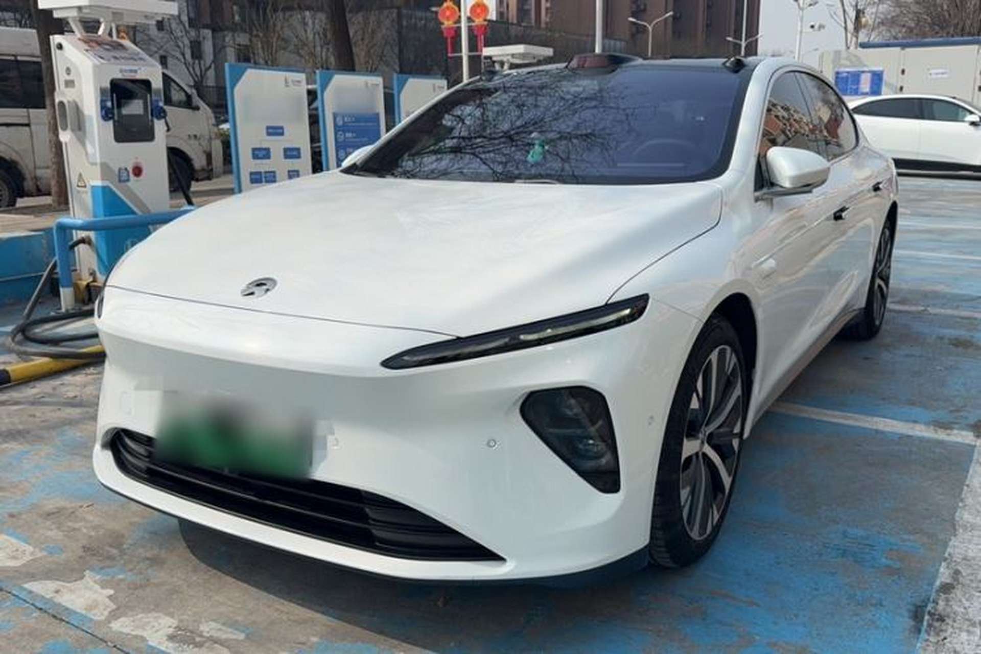 Used Nio ET7 2022 100kWh First Edition Front Left 45 Deg