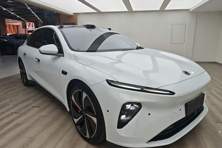 Used Nio ET7 2022 100kWh First Edition Front Right 45 Deg