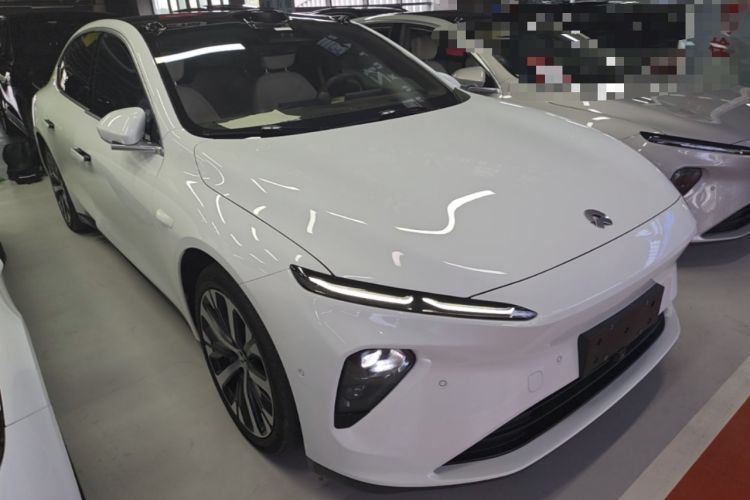 Used Nio ET7 2022 100kWh First Edition Front Right 45 Deg