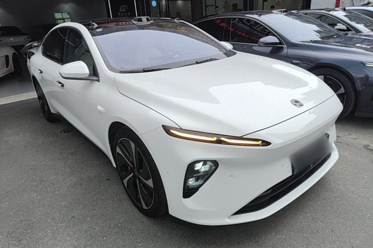 Used Nio ET7 2022 100kWh First Edition Front Right 45 Deg
