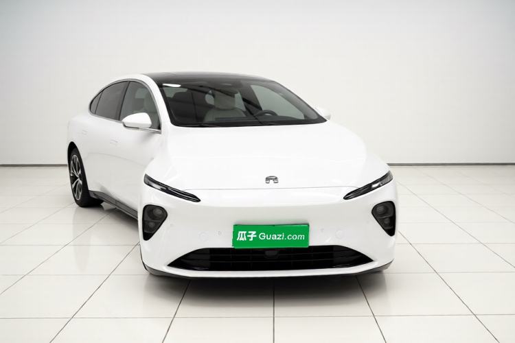 Used Nio ET7 2022 100kWh First Edition Front Right 45 Deg
