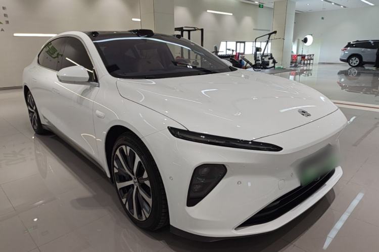 Used Nio ET7 2022 100kWh First Edition Front Right 45 Deg