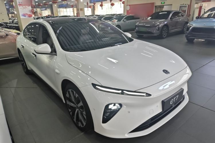 Used Nio ET7 2022 100kWh First Edition Front Right 45 Deg