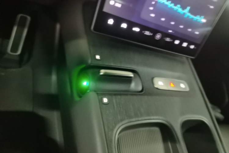 Used Nio ET7 2022 100kWh First Edition Gear Lever
