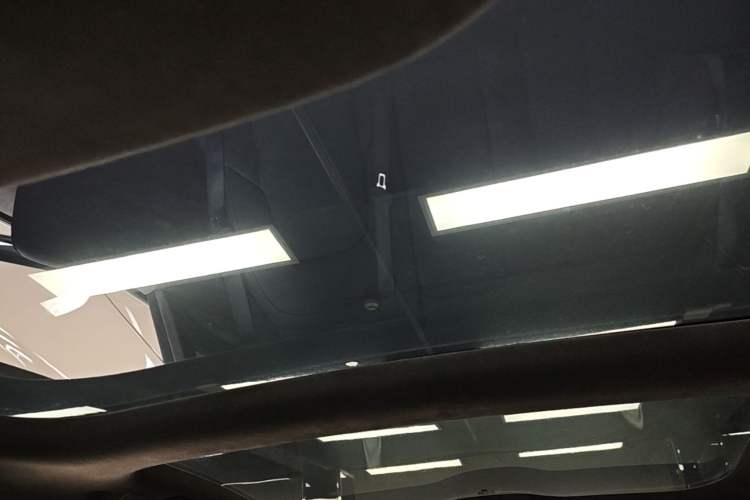 Used Nio ET7 2022 75 kWh Headliner