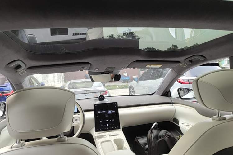 Used Nio ET7 2022 100kWh First Edition Headliner