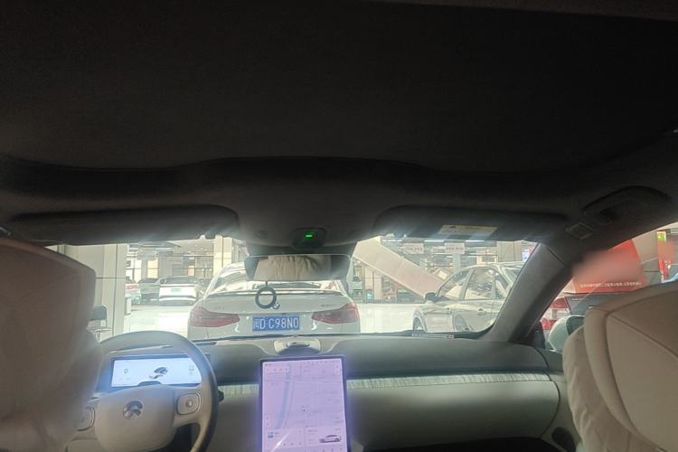 Used Nio ET7 2022 75 kWh Headliner