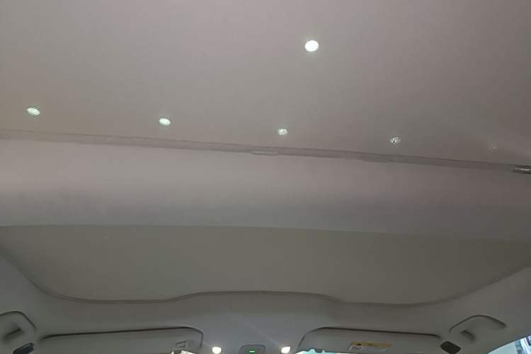 Used Nio ET7 2022 75 kWh Headliner