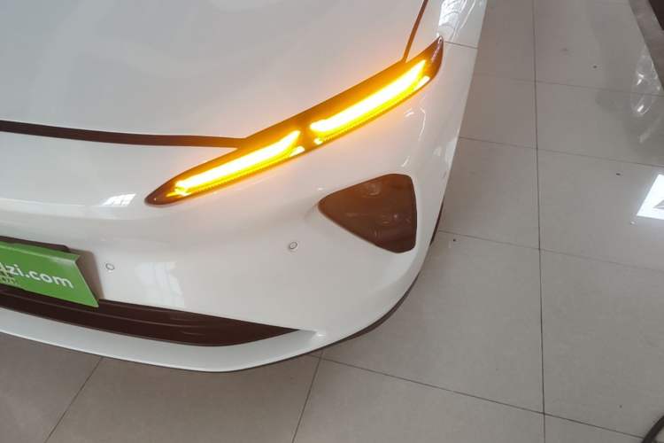 Used Nio ET7 2022 75 kWh Left Front Headlight