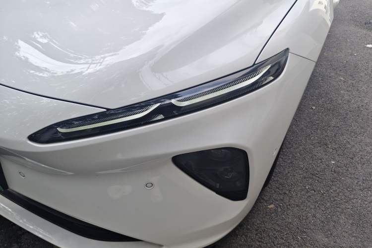 Used Nio ET7 2022 75 kWh Left Front Headlight