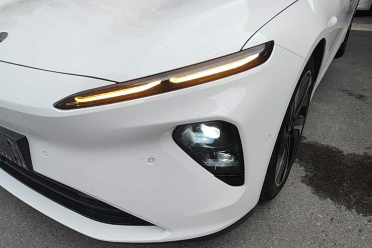 Used Nio ET7 2022 100kWh First Edition Left Front Headlight