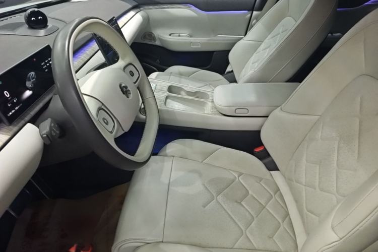 Used Nio ET7 2022 100 kWh Left Front Seat