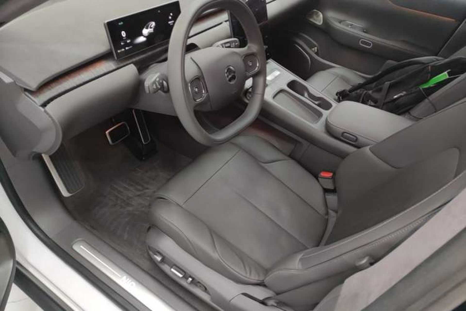Used Nio ET7 2022 75 kWh Left Front Seat