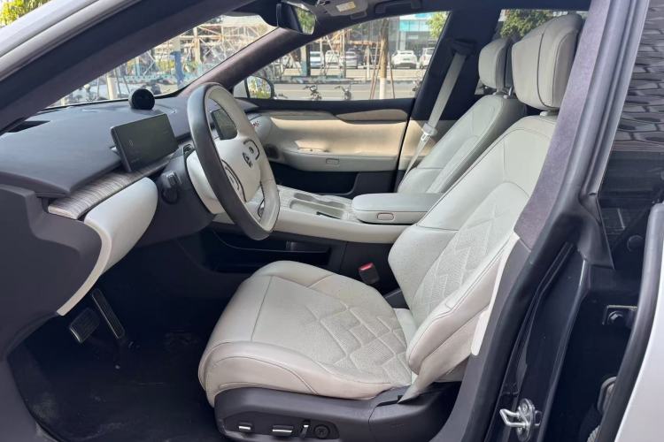 Used Nio ET7 2022 100kWh First Edition Left Front Seat