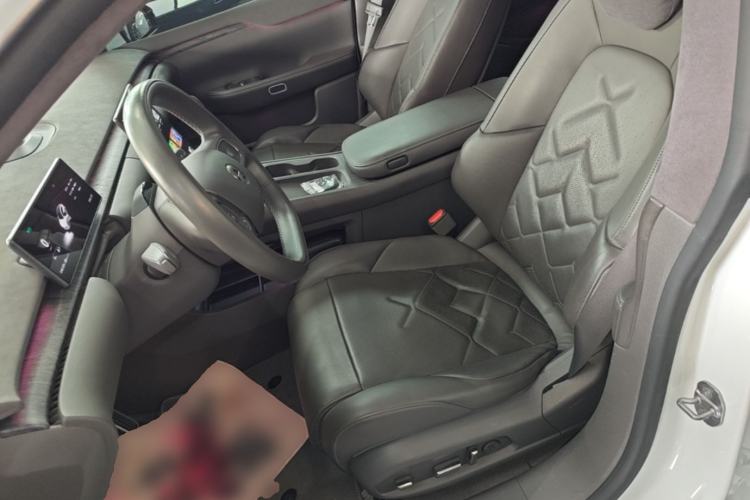 Used Nio ET7 2022 100kWh First Edition Left Front Seat