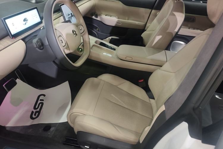 Used Nio ET7 2022 75 kWh Left Front Seat