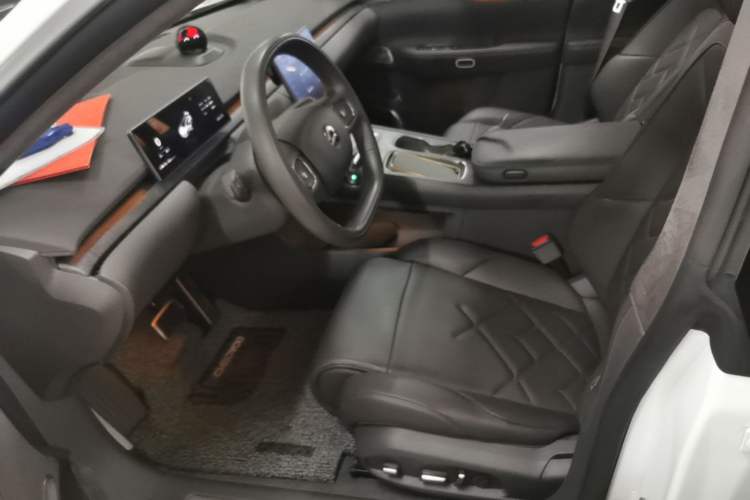 Used Nio ET7 2022 100kWh First Edition Left Front Seat