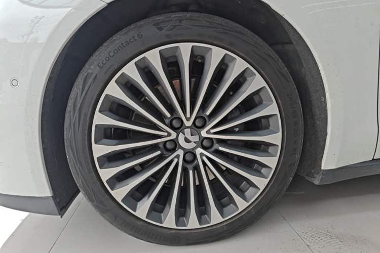 Used Nio ET7 2022 100kWh First Edition Left Front Wheel Hub