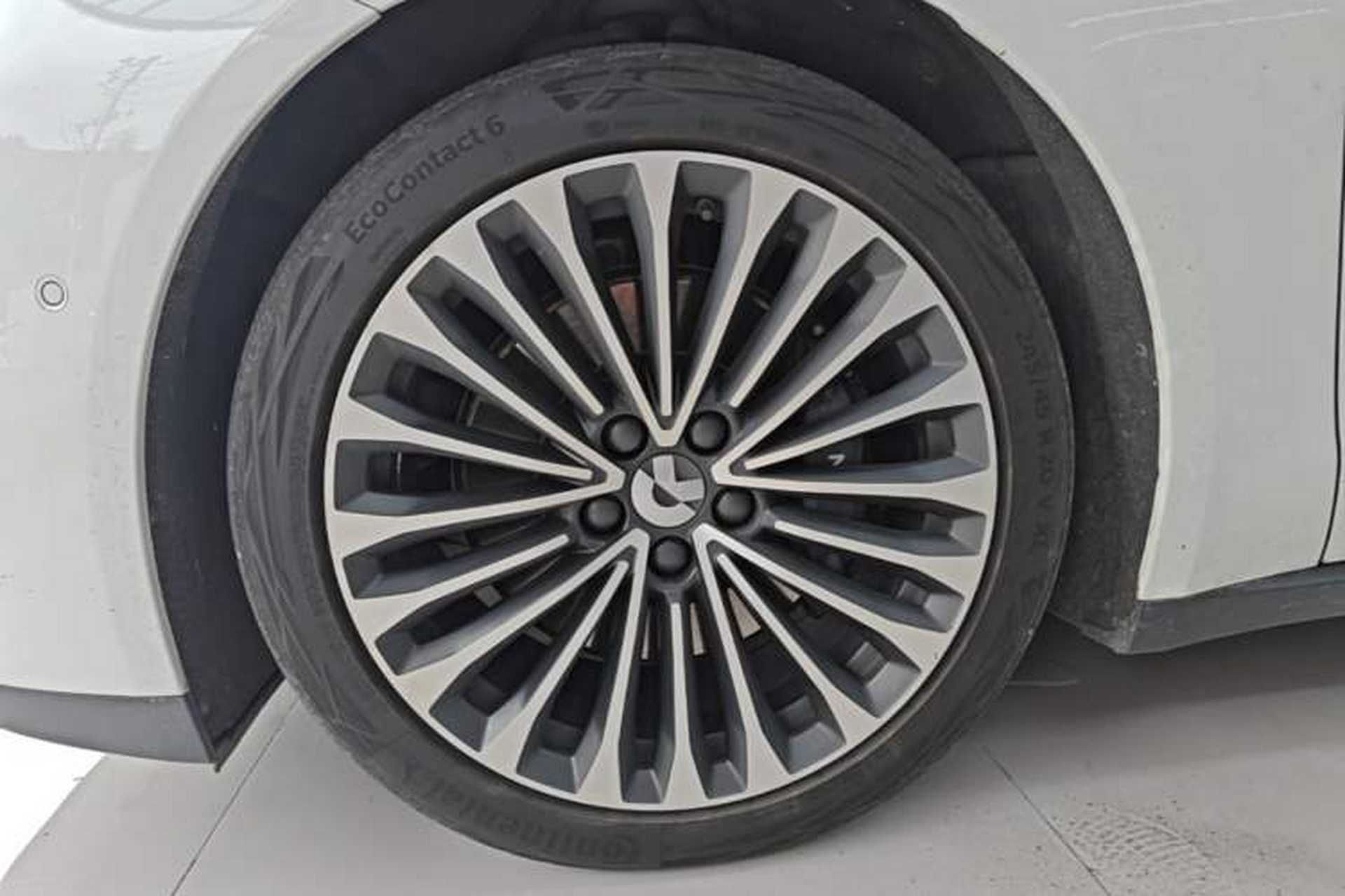 Used Nio ET7 2022 100kWh First Edition Left Front Wheel Hub