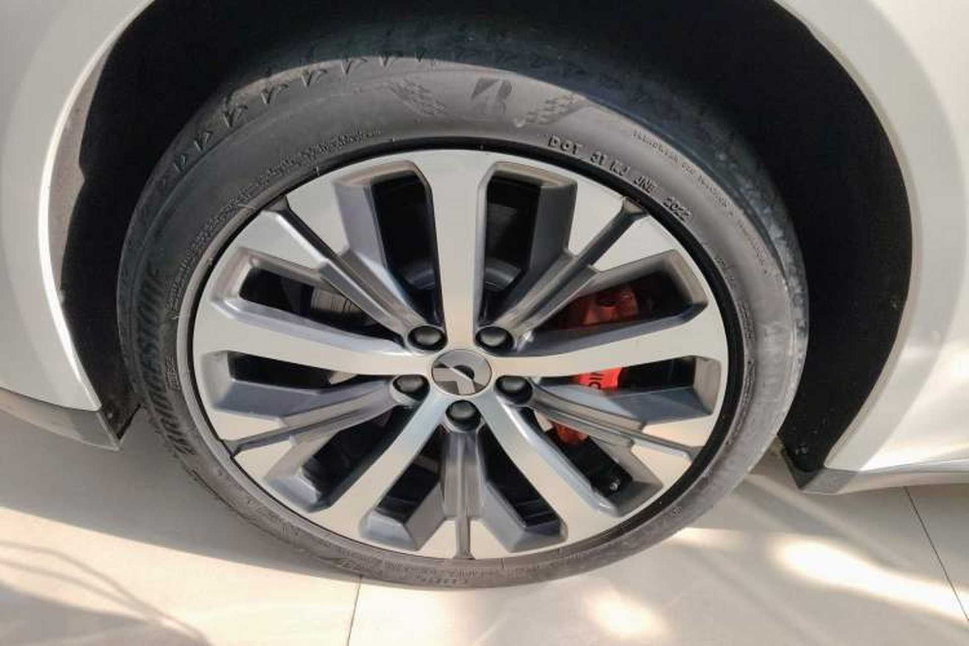 Used Nio ET7 2022 100kWh First Edition Left Front Wheel Hub