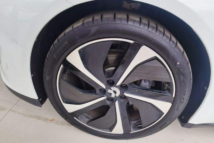 Used Nio ET7 2022 100kWh First Edition Left Front Wheel Hub