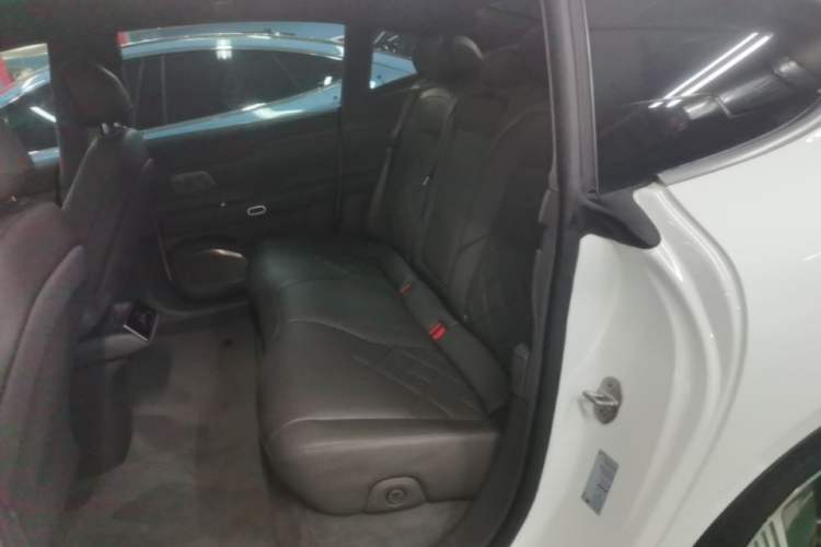 Used Nio ET7 2022 100kWh First Edition Left Rear Seat