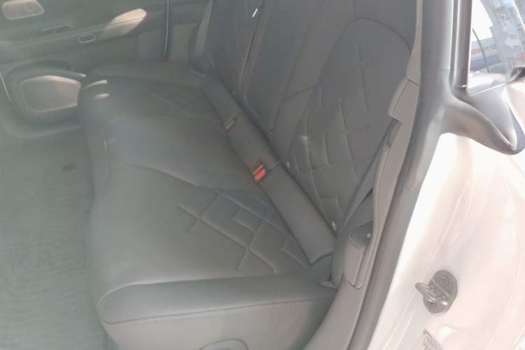Used Nio ET7 2022 100kWh First Edition Left Rear Seat