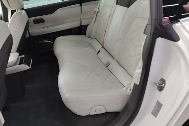 Used Nio ET7 2022 100kWh First Edition Left Rear Seat