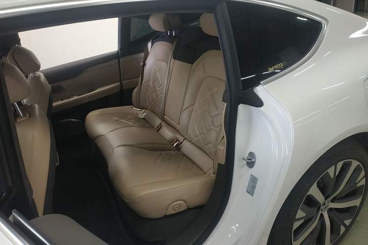 Used Nio ET7 2022 100kWh First Edition Left Rear Seat