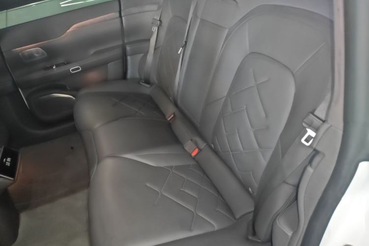 Used Nio ET7 2022 100kWh First Edition Left Rear Seat