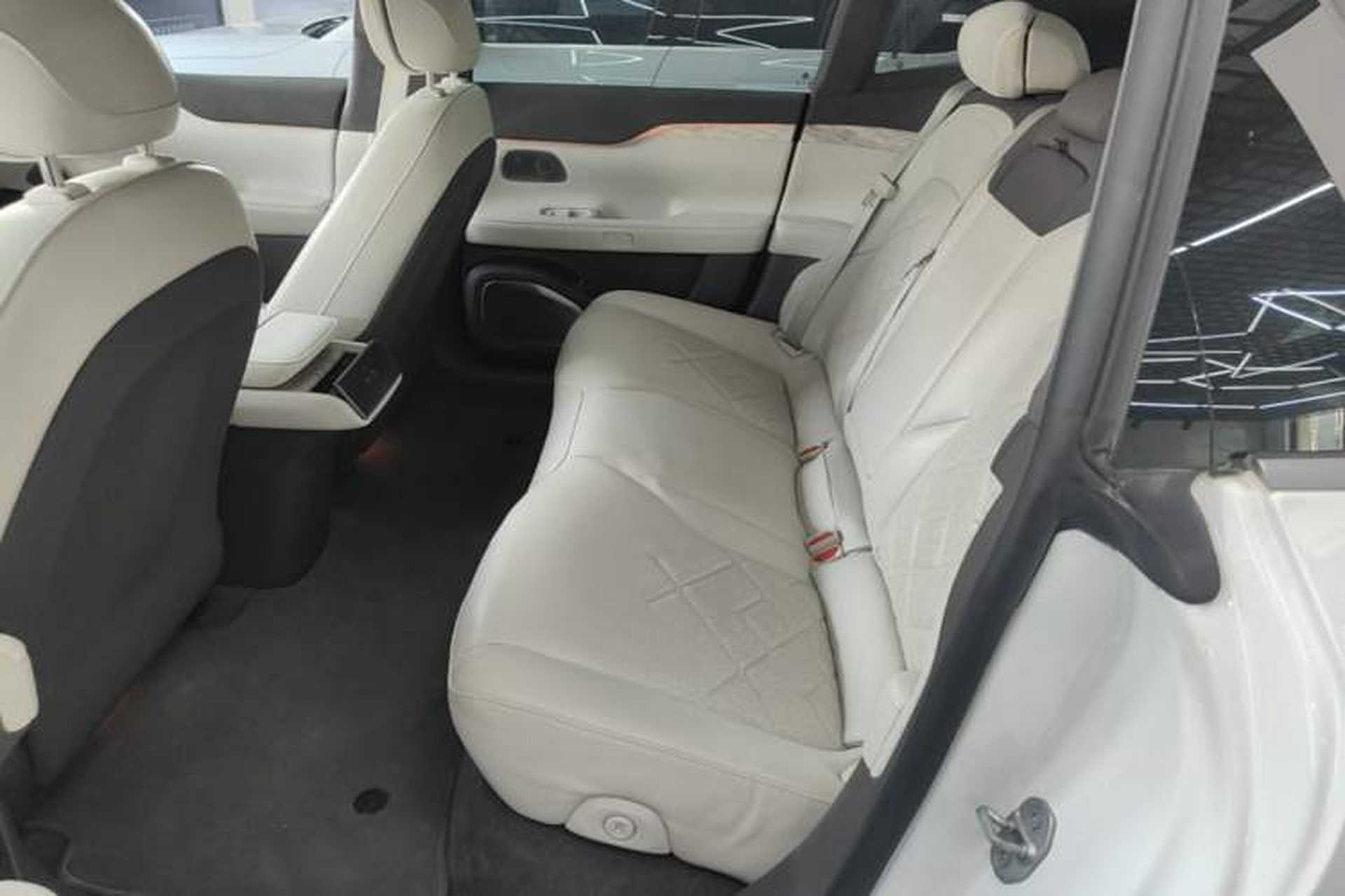 Used Nio ET7 2022 100kWh First Edition Left Rear Seat