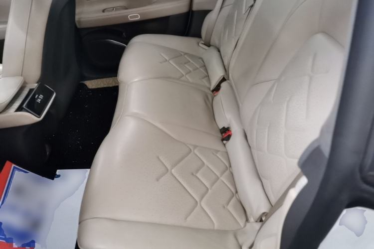Used Nio ET7 2022 100kWh First Edition Left Rear Seat