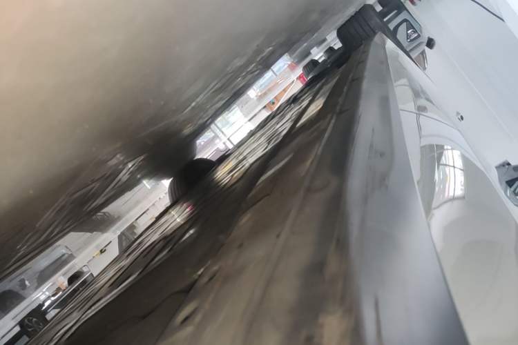 Used Nio ET7 2022 75 kWh Left Side Sill