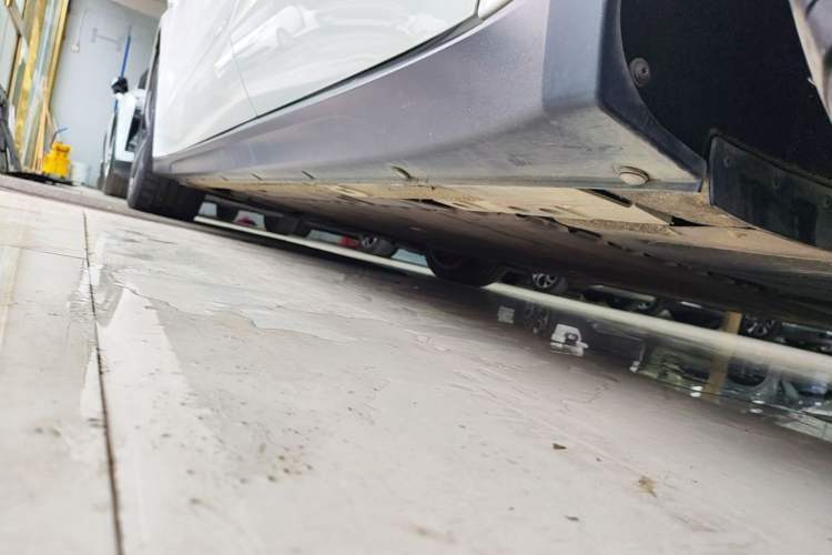 Used Nio ET7 2022 100kWh First Edition Left Side Sill
