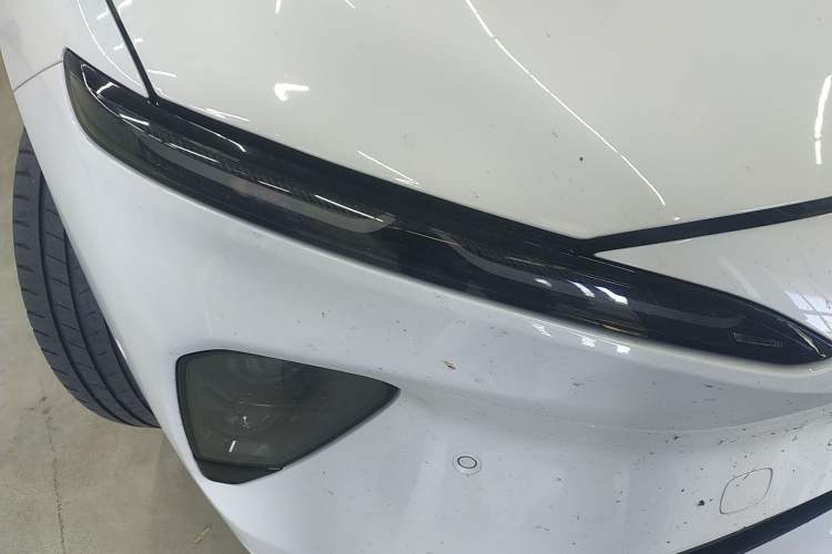 Used Nio ET7 2022 100kWh First Edition Right Front Headlight