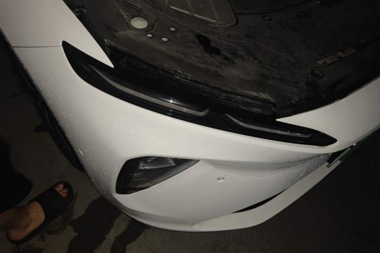 Used Nio ET7 2022 75 kWh Right Front Headlight