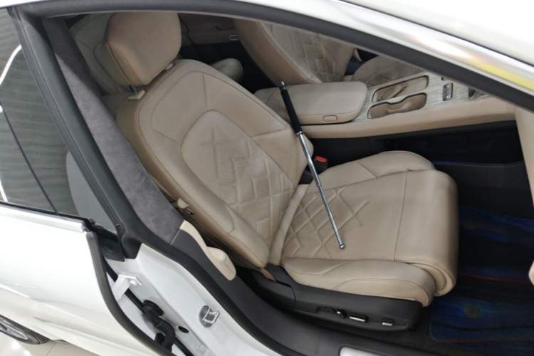 Used Nio ET7 2022 100kWh First Edition Right Front Seat