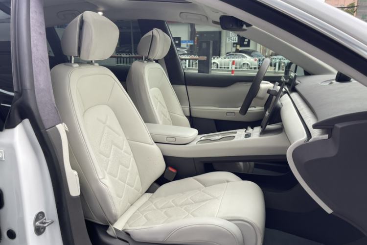 Used Nio ET7 2022 100kWh First Edition Right Front Seat