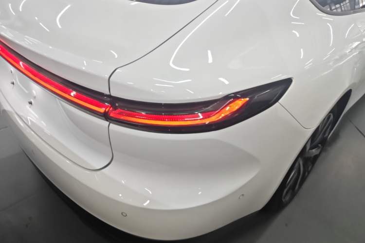Used Nio ET7 2022 100kWh First Edition Right Rear Taillight