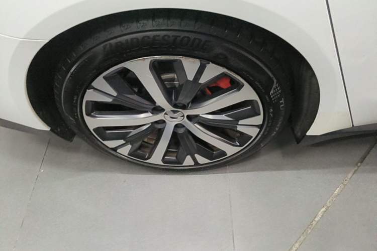 Used Nio ET7 2022 100kWh First Edition Right Rear Wheel Hub
